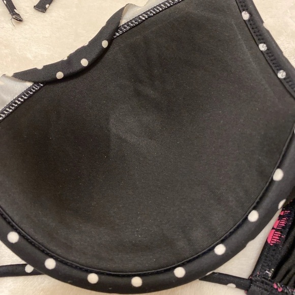 Victoria's Secret Black Floral Bikini Top - Picture 11 of 16